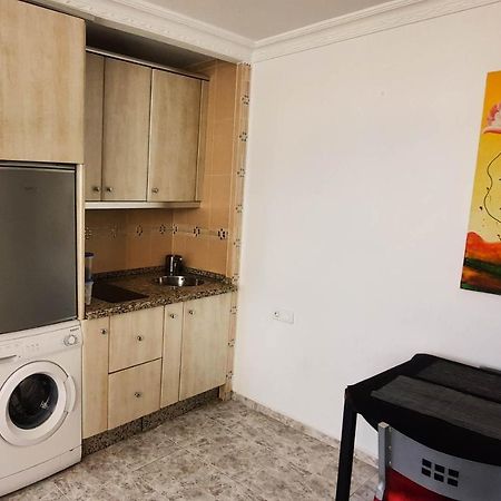Apartamento En El Centro De Torremolinos 托雷莫利诺斯 外观 照片