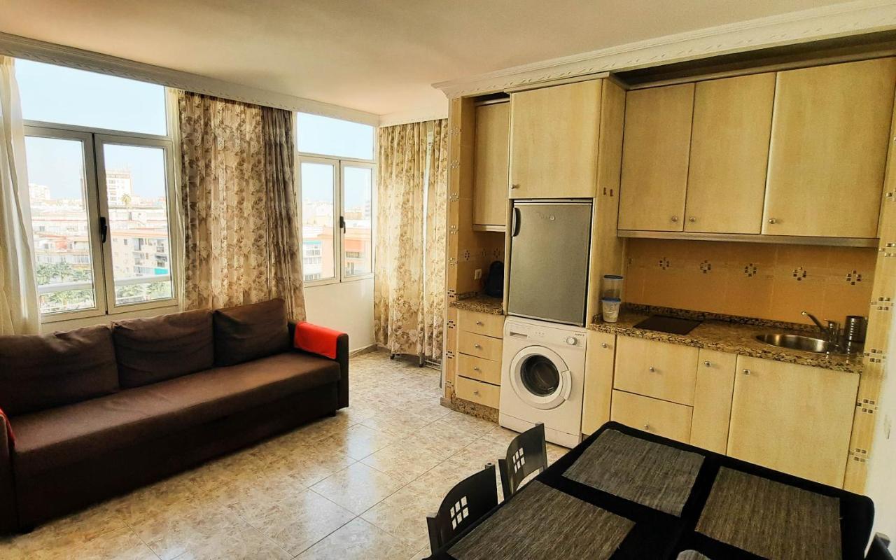 Apartamento En El Centro De Torremolinos 托雷莫利诺斯 外观 照片