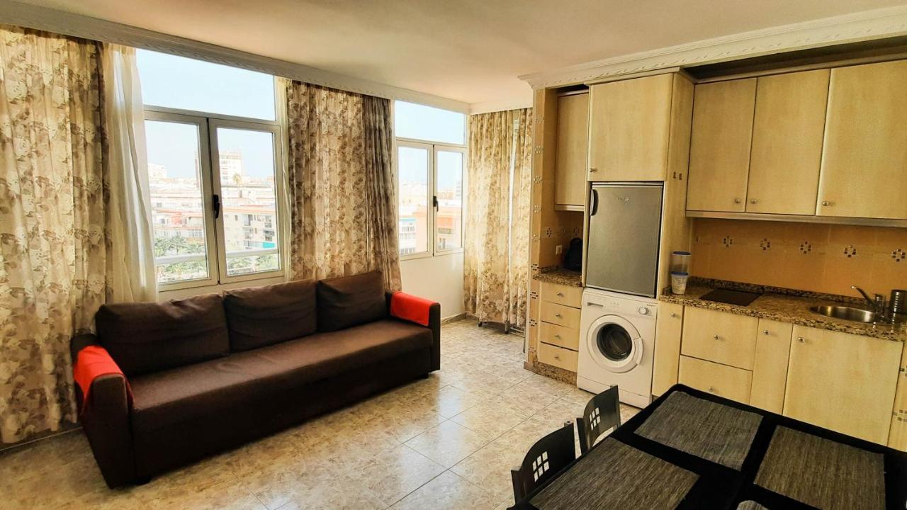 Apartamento En El Centro De Torremolinos 托雷莫利诺斯 外观 照片